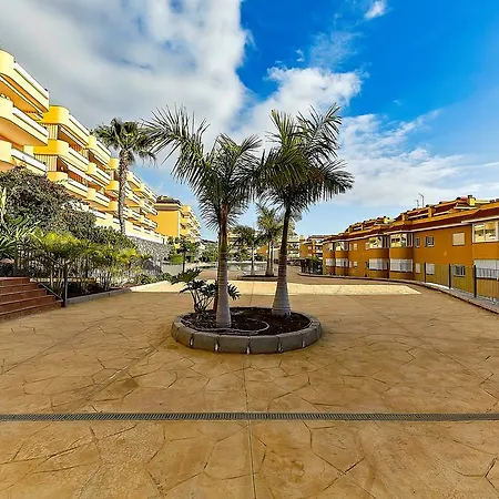 Playa De La Arena Best Apartment